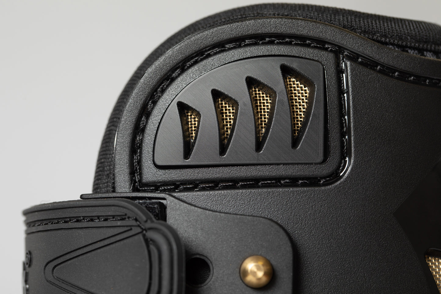 Airflow tendon protector