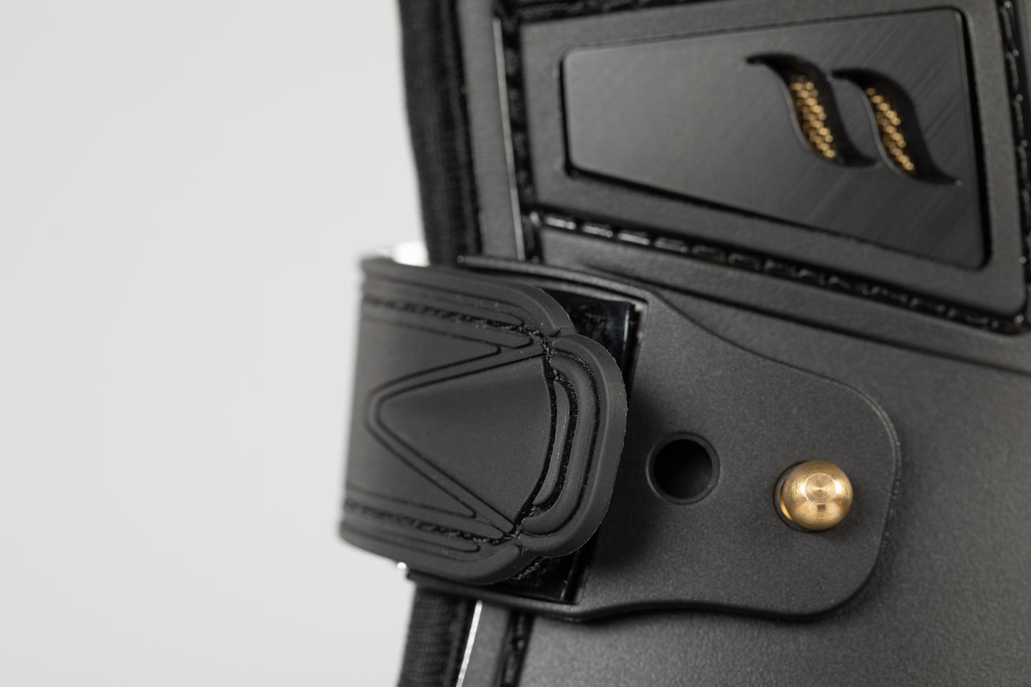 Airflow tendon protector