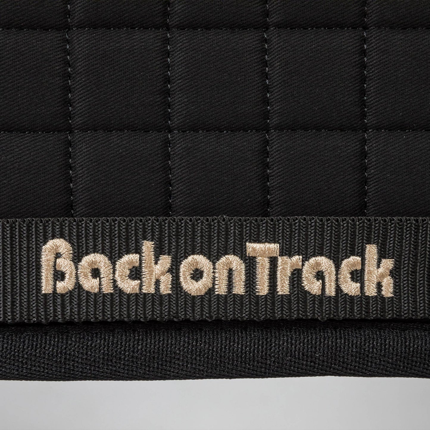 Sweatshirt No. II Back on Track jump