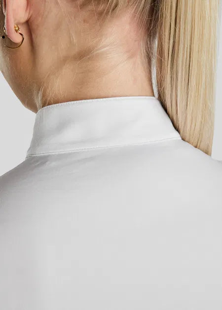 MoGaia Polo de concurso con detalles Gun Metal Caviar -Blanco