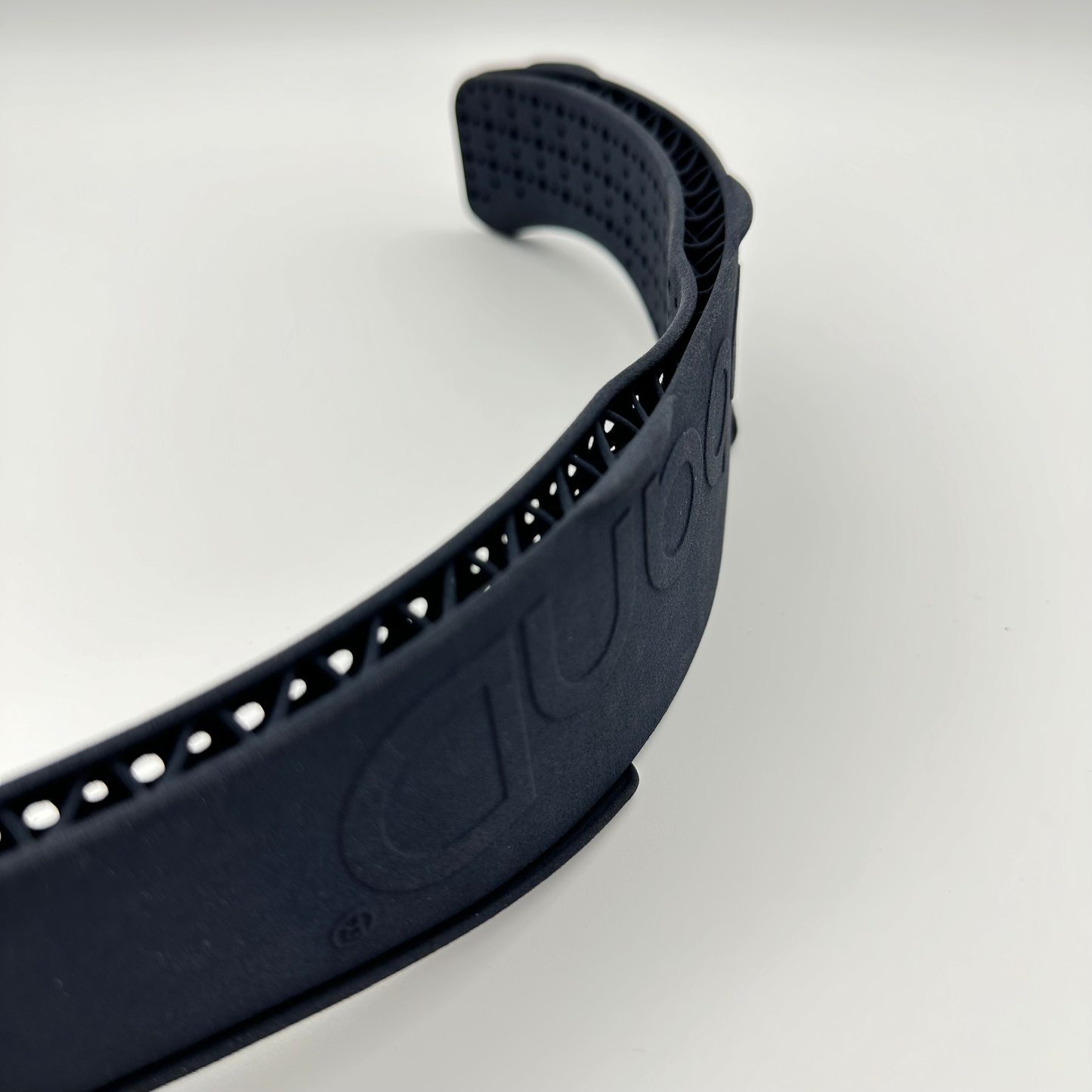 R3vobanD head protector