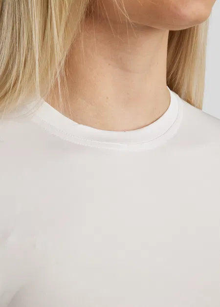 MoWendy T-Shirt with Lasercut Logo White