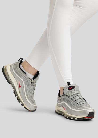 MoMaisy Pantalón Full Grip con detalles Gun Metal Crystal - Blanco