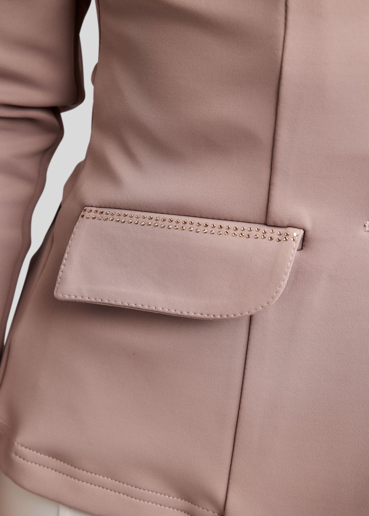 MoEverlisa Junior americana concurso con Champagne Crystals - Blush