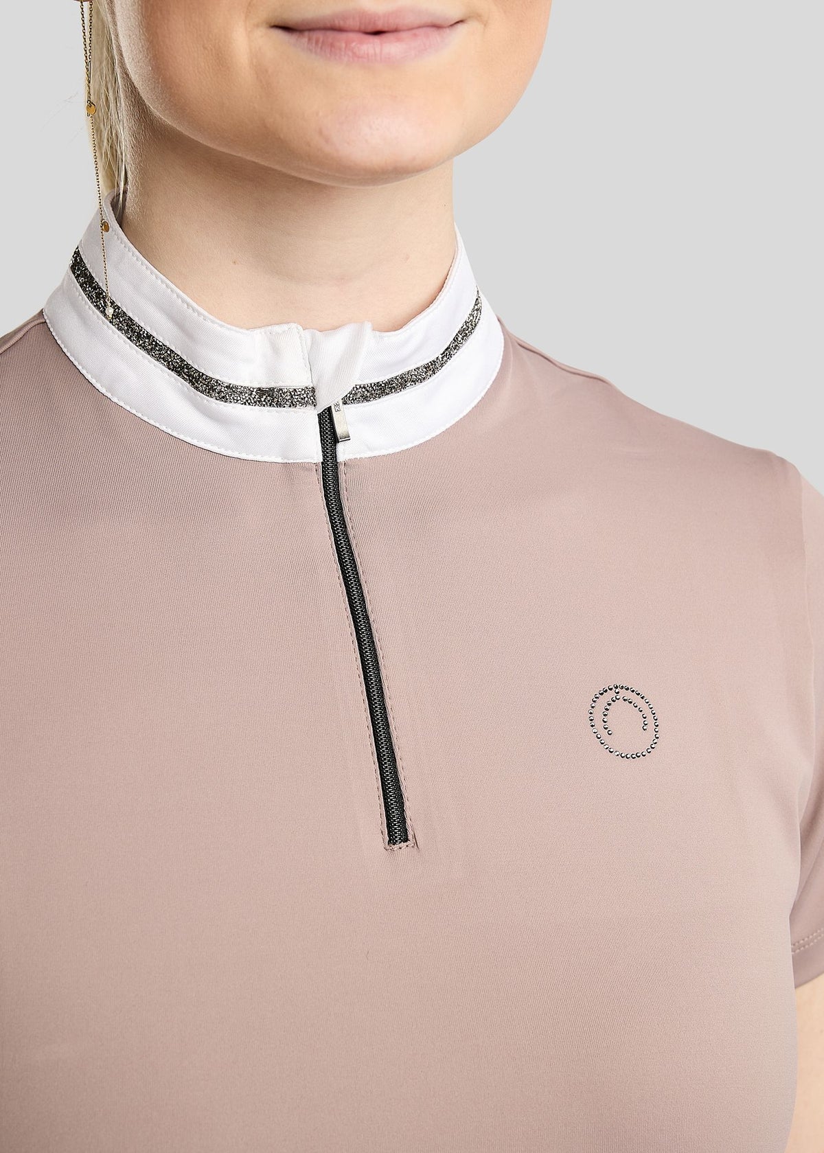 MoMaisy Polo de Concurso con detalles Gun Metal - Pearl Grey