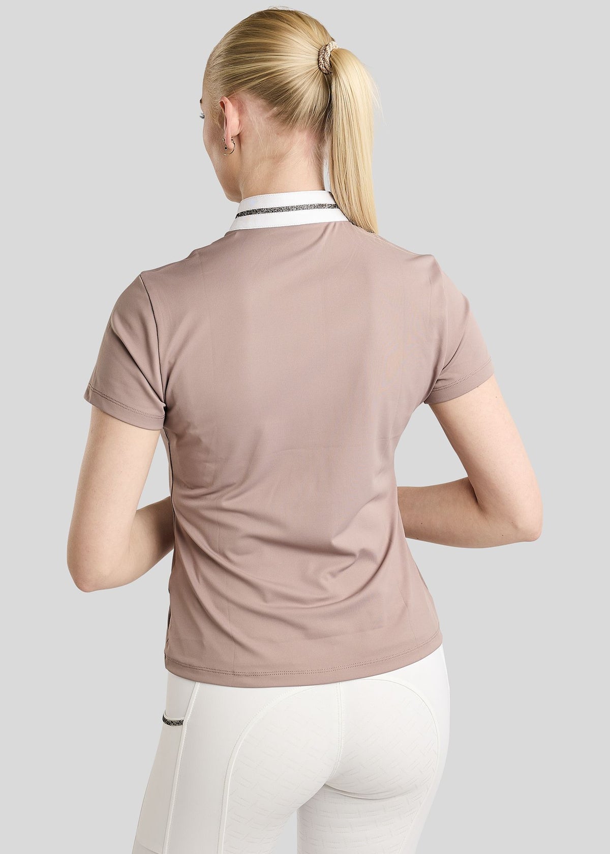 MoMaisy Polo de Concurso con detalles Gun Metal - Pearl Grey