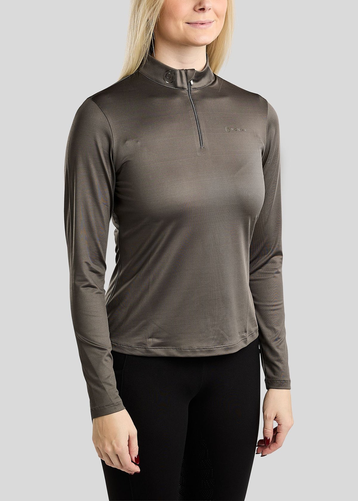 MoMegan polo manga larga con logo en Gun Metal - Gris