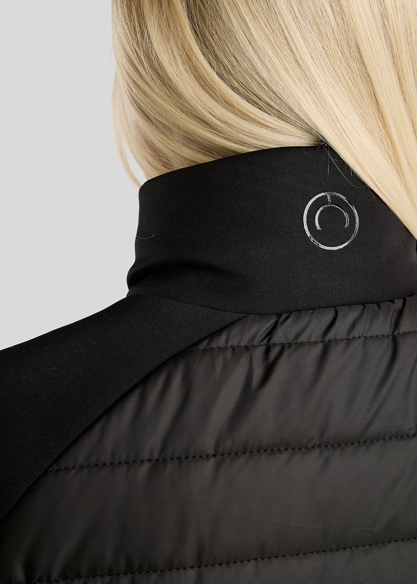 Emma Hybrid Long chaqueta larga - Negro