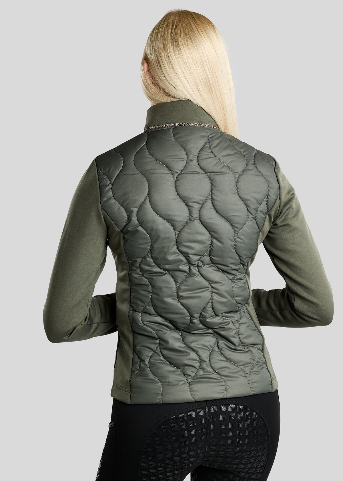 MoVeronica Chaqueta Híbrida Montar con detalles Golden Quartz - Forest Green