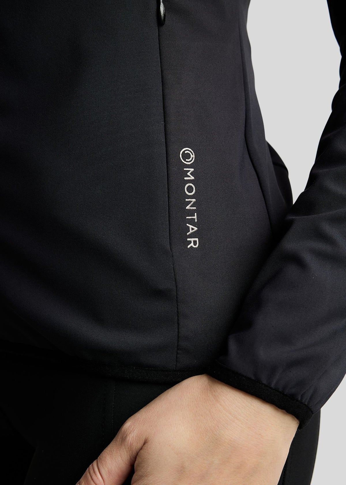 MoAddie Chaqueta Híbrida Montar con Logo Gun Metal - Negro