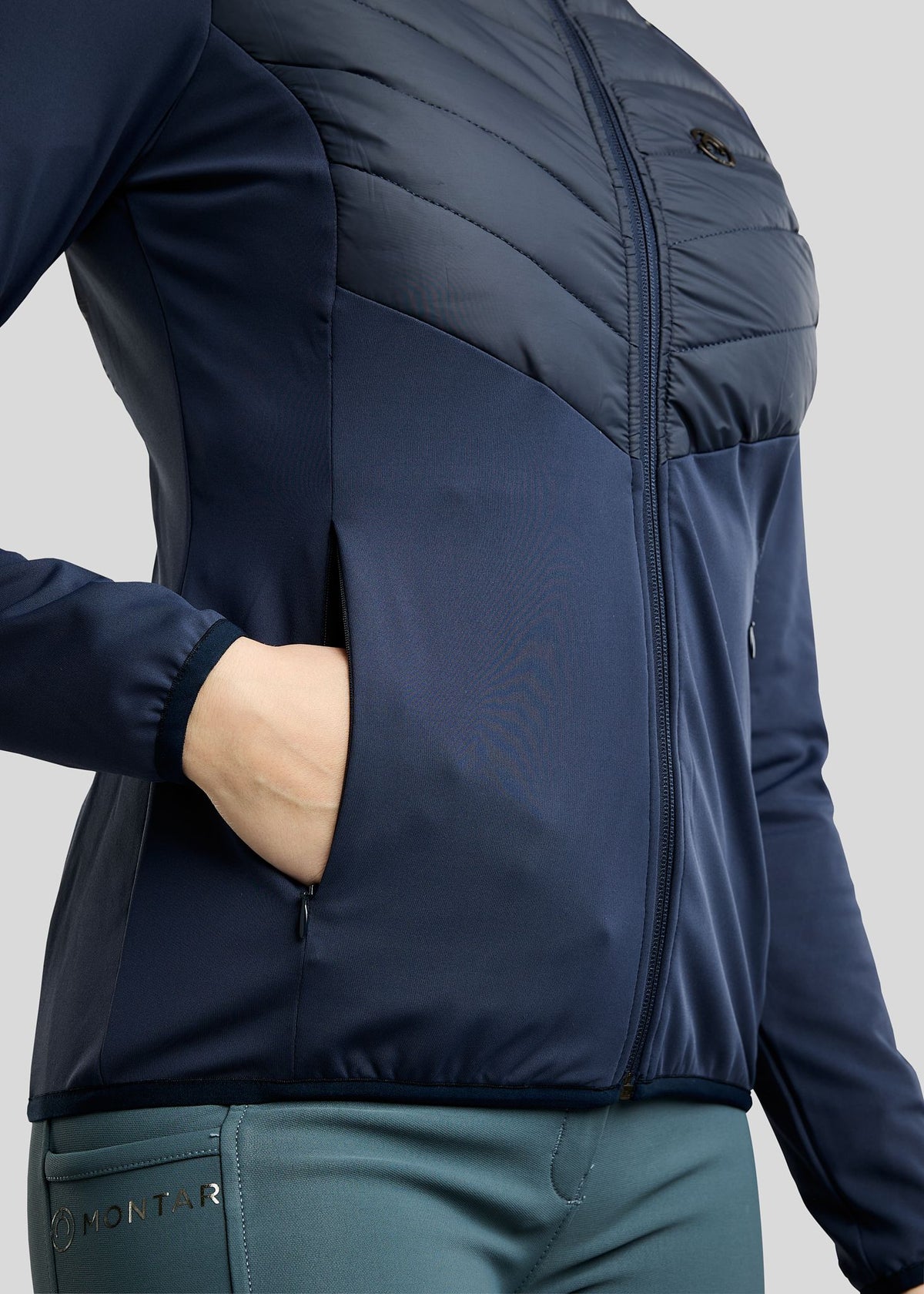 MoAddie Chaqueta Híbrida Montar con Logo Gun Metal - Navy