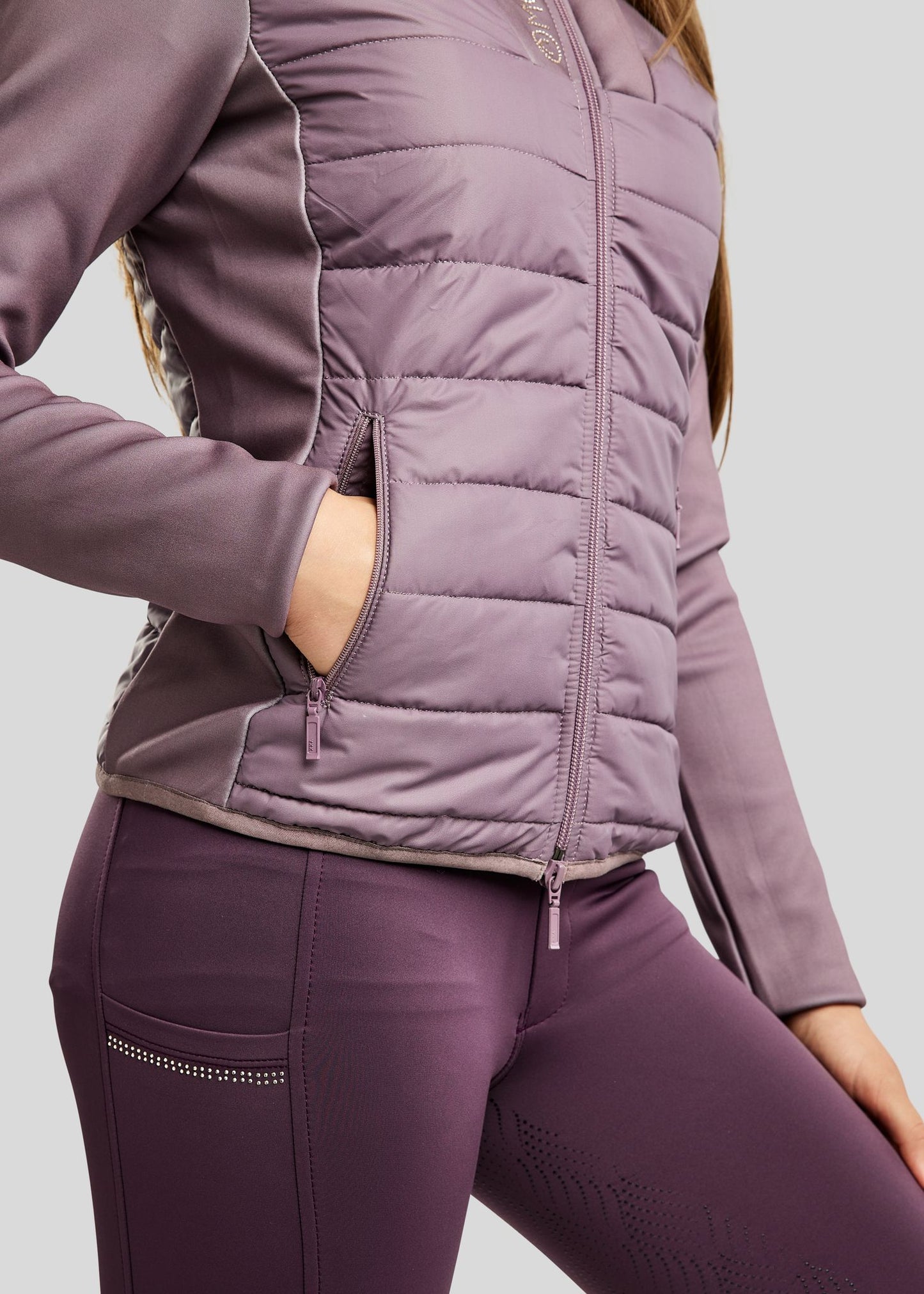 MoCaroline Junior Chaqueta híbrida con brillis champagne – Blush